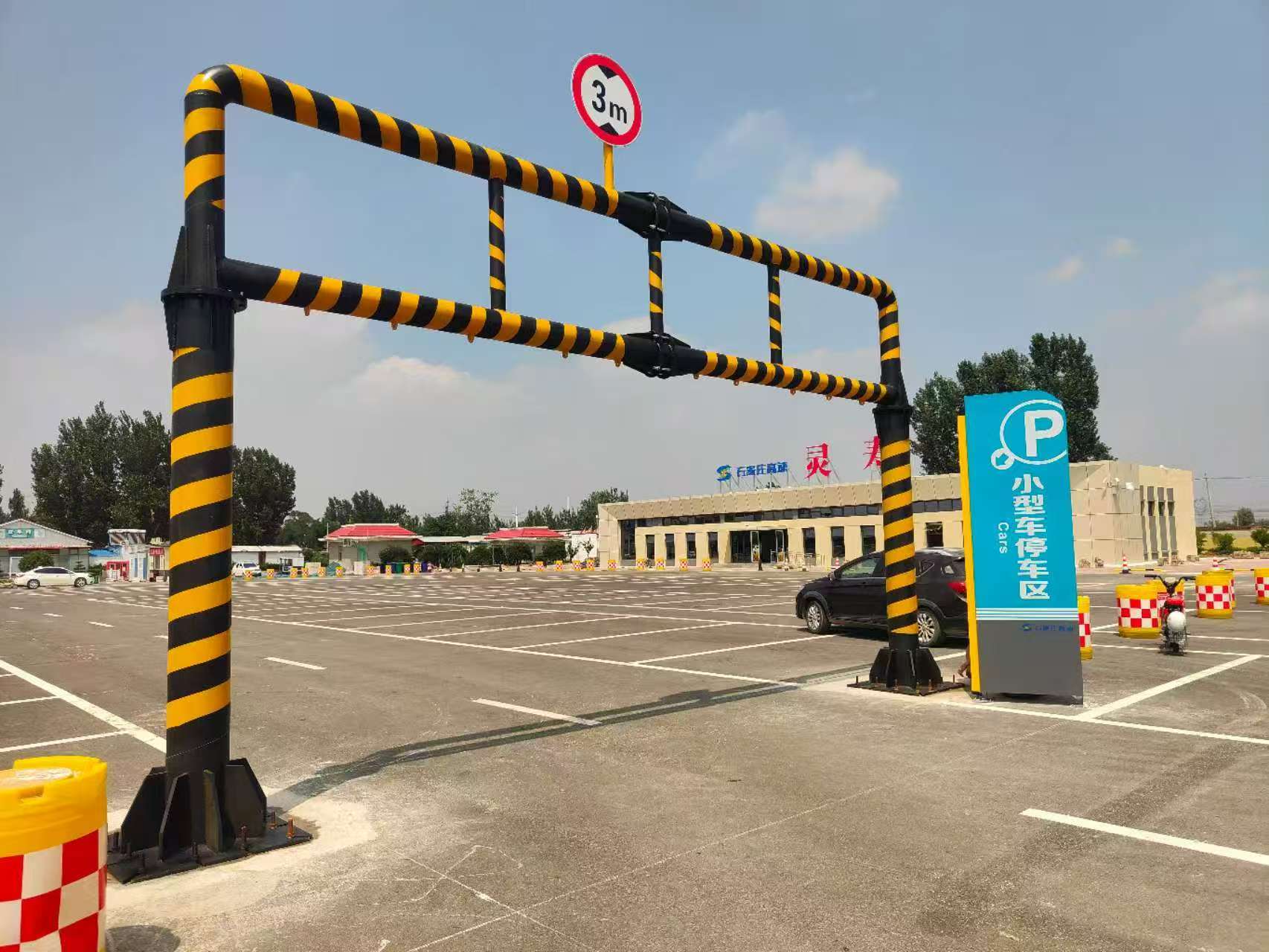 德阳市标志杆限高架 - 厂家